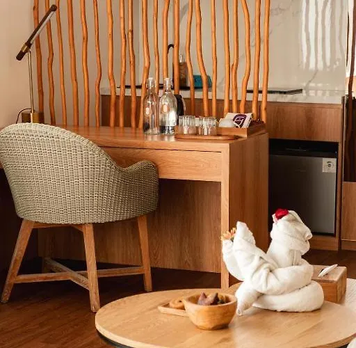Padi Hotel 4*