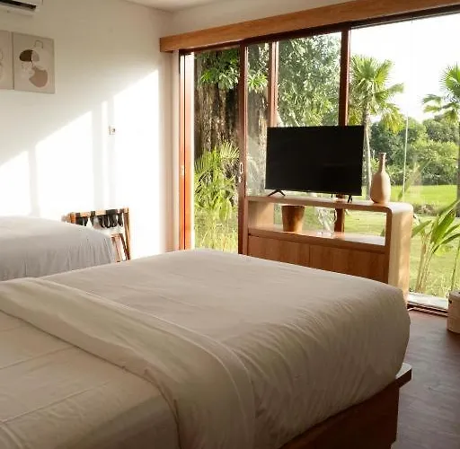 Hotel Padi 4*